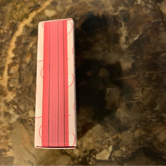 Higher Education Study Buddy Mask Make out Ready lip balm - Picture 5 of 12